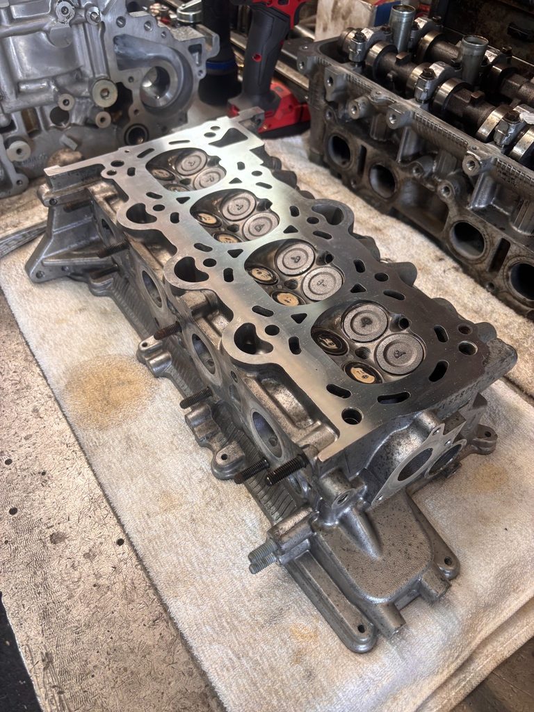 DIY engine rebuild cylinder head for Hyundai Veloster Turbo G4FJ